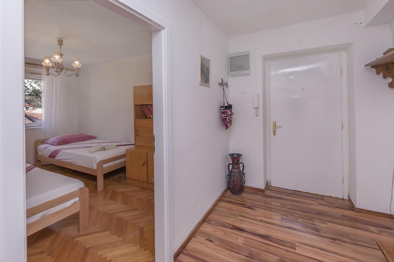 Apartment Nansy 奥米什 外观 照片