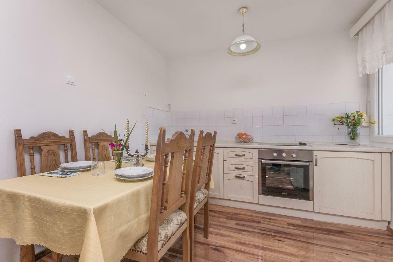 Apartment Nansy 奥米什 外观 照片