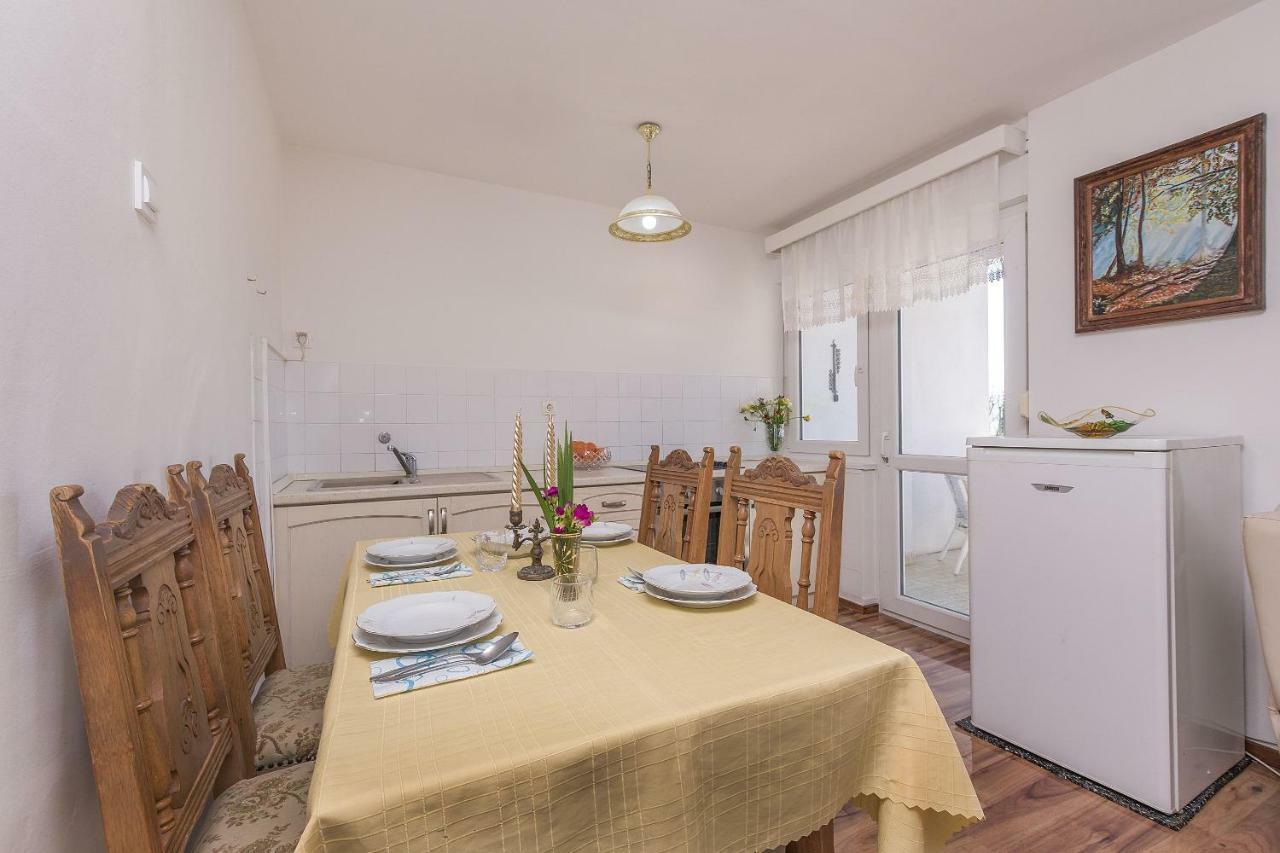 Apartment Nansy 奥米什 外观 照片