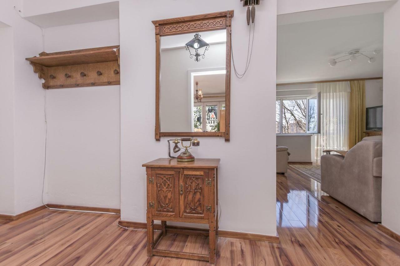 Apartment Nansy 奥米什 客房 照片